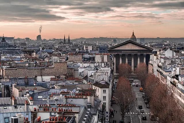 Les Incontournables à Explorer lors de Vos Vacances en France