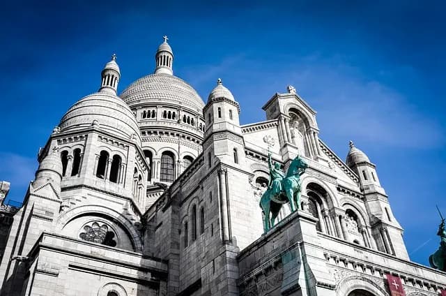 Guide Pratique pour Explorer les Plus Beaux Lieux à Visiter en France