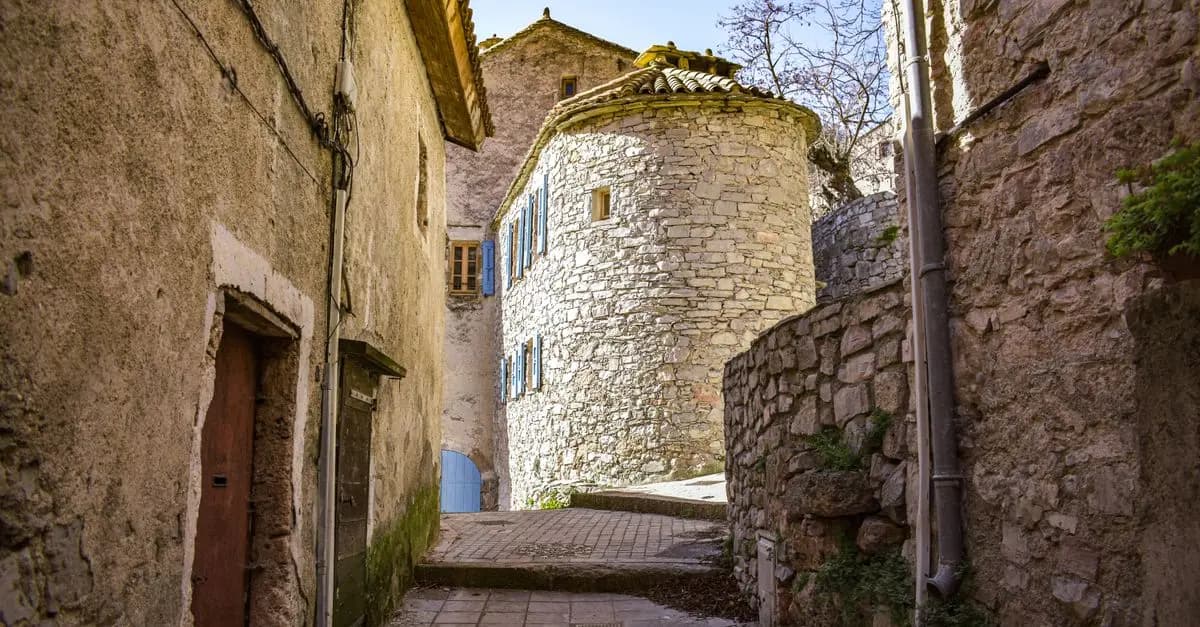 Explorer les Villages Médiévaux de France: Un Voyage dans le Temps