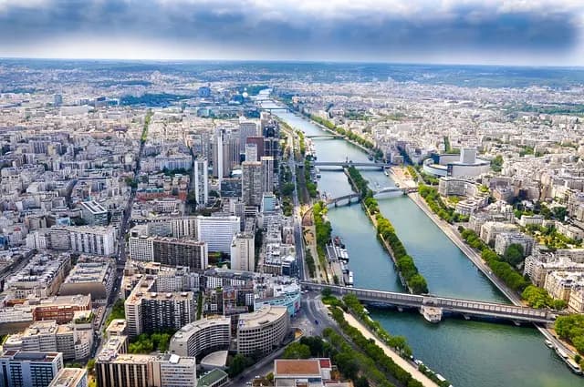 10 Activités Incontournables pour Explorer la France