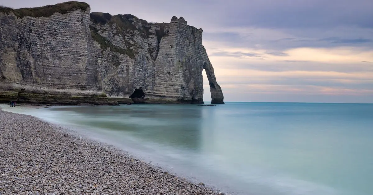 Explorez les Plages Sévères de France : Un Guide Incontournable