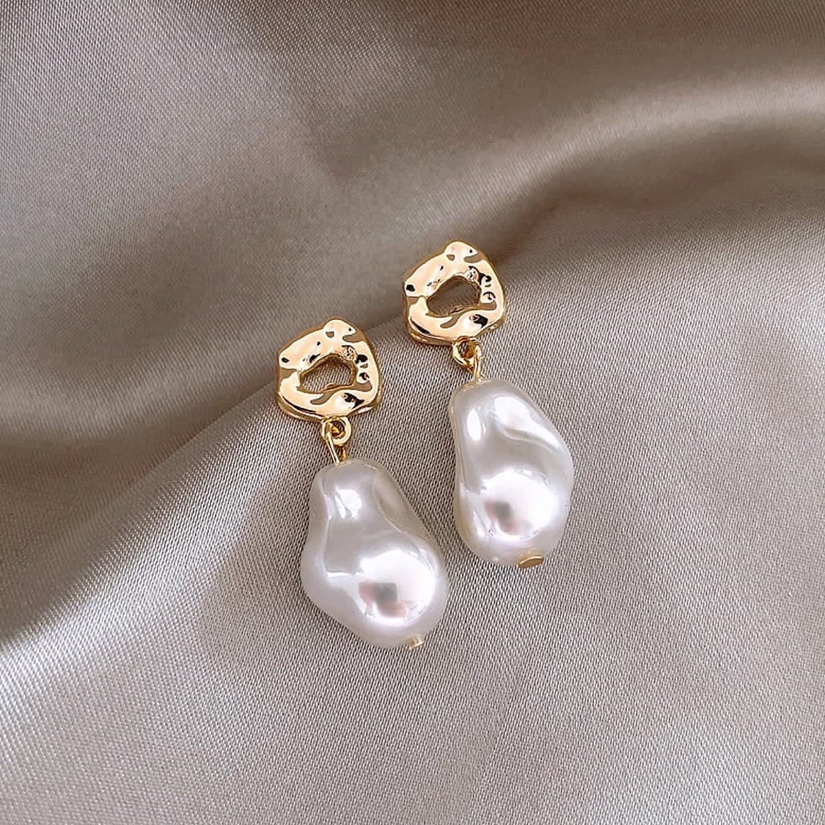 1 paire de boucles d"oreilles minimalistes et à la mode, style baroque de luxe, perles non conventionnelles