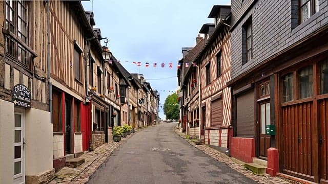 Les Secrets des Plus Beaux Lieux à Explorer en France