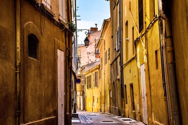 Explorez les Merveilles Cachées des Vacances en France