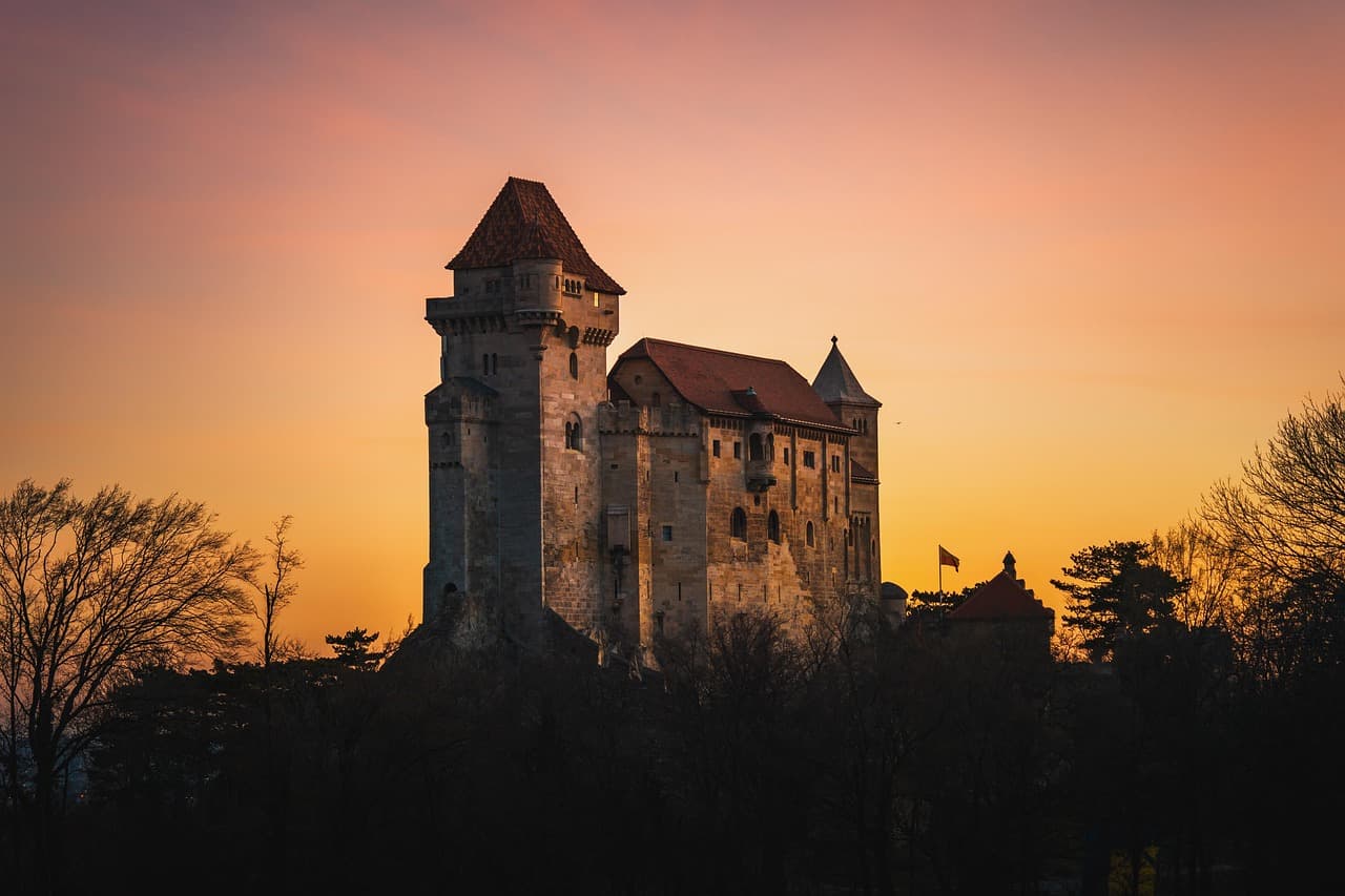 Top 10 des Lieux Incontournables à Explorer en France